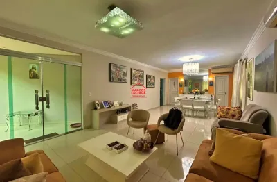 Casa no greenwood park 5 suítes mobiliada com piscina e churrasqueira