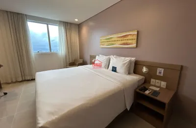 Blue tree flat mobiliado  andar alto com vista maravilhosa !!