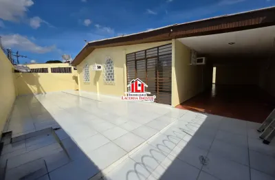 Casa bairro planalto no conjunto campos elísios 3 quartos sendo 1 suíte quintal amplo