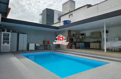 Casa no conjunto aruanã 4 suítes poço artesiano amplas vagas de garagem