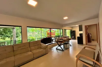 Chácara na avenida margarita com 3.121m² com piscina e edícula disponível pra venda!