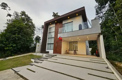 Alphaville manaus 4 casa duplex com energia solar e piscina venda