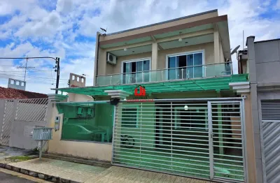 Condomínio Villa Verde I - Duplex com 3 suítes + Escritório imóvel com energia solar !