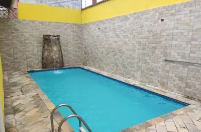 Casa com 3 quartos e piscina à venda em neópolis com 300m² na rua lagoa dourada - natal rn