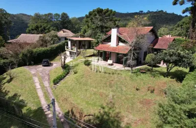 Casa em condomínio fechado com 2 quartos à venda no campista, campos do jordão  por r$ 1.490.000