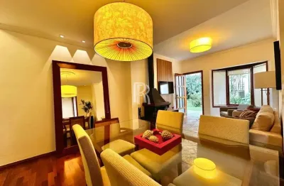 Casa em condomínio fechado com 3 quartos à venda no capivari, campos do jordão  por r$ 890.000