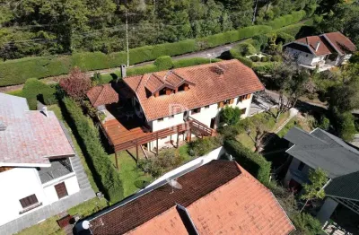 Casa em condomínio fechado com 4 quartos à venda no jaguaribe, campos do jordão  por r$ 1.300.000