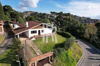 Casa com 3 quartos à venda na vila nova suiça, campos do jordão  por r$ 1.060.000