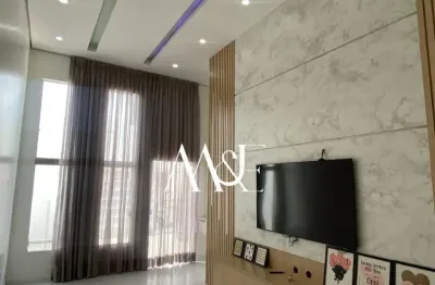 Casa a venda no parque 10 - pronta pra morar - com modulados e ar - bem localizada perto da bola do mindu - casa ampla - pé direito duplo - r$ 750mil