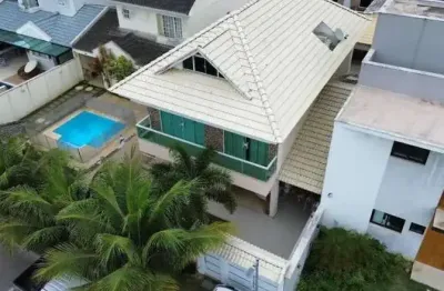 Casa com 4 dormitórios sendo 3 suítes em condominio fechado no recreio dos bandeirantes