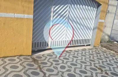 Casa à venda com espaço para piscina e esáço gourmet, 3 quartos , real, praia grande, sp