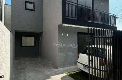 Imperdível: sobrado de esquina com ampla área construída!
