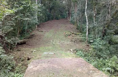Refúgio natural próximo ao morro da palha – chácara com rios em área privilegiada