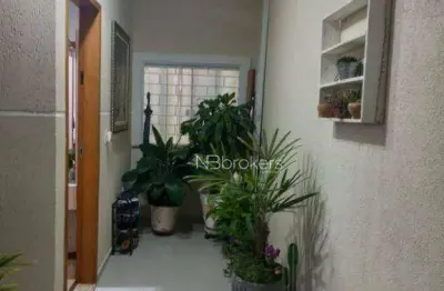 Casa térrea em condomínio fechado com apenas 3 unidades!