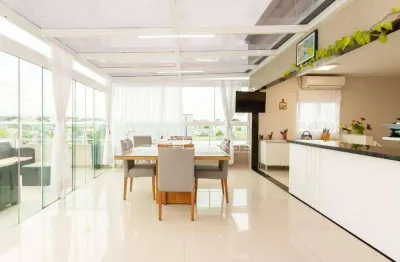 Cobertura moderna e iluminada com terraço privativo e 2 vagas!