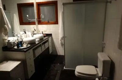 Residência de luxo em condomínio exclusivo no são fernando, barueri-sp: 5 quartos, 3 suítes, 3 salas, 4 banheiros, 4 vagas, 527m².