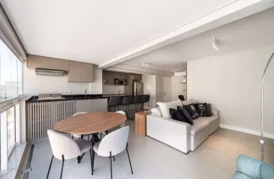 Apartamento de 2 quartos com suíte, 2 vagas na zona nobre de São Paulo, Alto da Lapa - Aluguel Mobiliado.