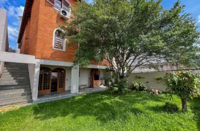 Casa à venda em são paulo-sp,  jardim leonor : 4 quartos, 2 suítes, 3 banheiros, 10 vagas de garagem, 478m² de área. venha conferir!