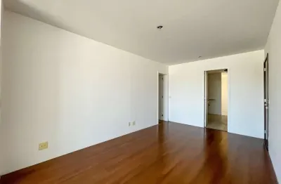 Apartamento de luxo no panamby, são paulo-sp: 3 quartos, 2 suítes, 3 banheiros, 3 vagas de garagem, 128m² de área. venha conferir!