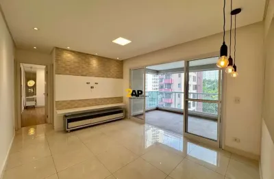 Apartamento a venda no Panamby 71 m², sacada com churrasqueira.