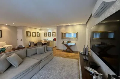 Apartamento com 3 quartos sendo 1  suítes  na melhor localização do morumb