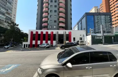 Excelente ponto comercial com 5 banheiros, 5 vagas de garagem e 500m² no campo belo, são paulo-sp!