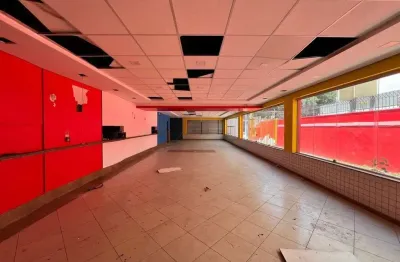 Loja comercial para locação em santo amaro-sp: 374m², 6 banheiros. venha conferir!