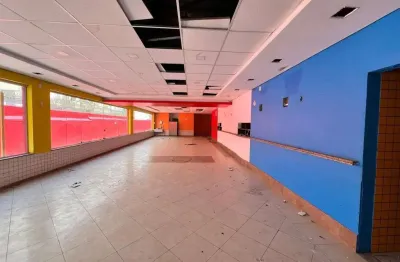 Loja comercial para locação em santo amaro-sp: 374m², 6 banheiros. venha conferir!