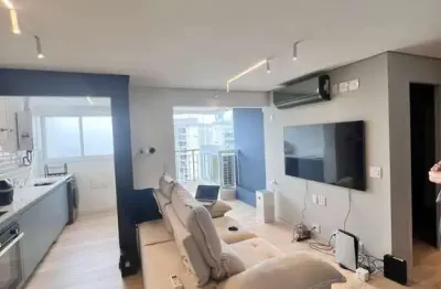 Apartamento à venda em santo amaro, são paulo-sp: 2 quartos, 1 suíte, 2 banheiros, 2 vagas, 66m².