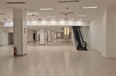 Loja comercial para locação em pinheiros, são paulo - 2.000,00m² de área e 6 banheiros!