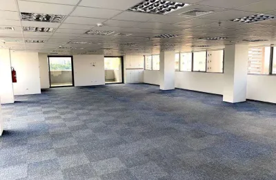 Sala comercial à venda na chácara santo antônio: 8 banheiros, 18 vagas, 632m²!