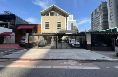 Prédio comercial para locação em pinheiros, são paulo-sp: 6 banheiros, 45 vagas e 1.200 m² de área!