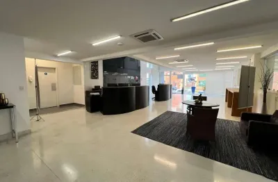 Prédio comercial na vila andrade com 5 banheiros e 760,00 m² de área!