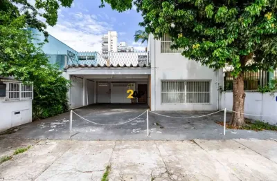 Ponto comercial na vila nova conceição: 6 salas, 4 banheiros, 5 vagas - 250m² - são paulo-sp