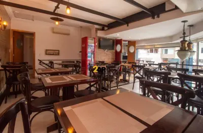 Ponto comercial para locação na chácara santo antônio, 3 banheiros, 180 m²