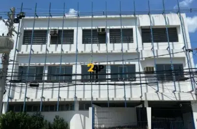 Prédio comercial para locação no brooklin, com 8 banheiros e 35 vagas de garagem!