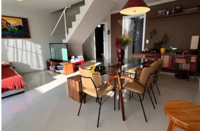 Casa de condomínio em jardim pinheiros com 87m², 3 quartos sendo 1 suíte e 2 vagas.