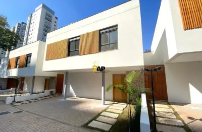 Sobrado em condomínio no jardim prudência com 4 quartos, 2 suítes, 2 salas e 310m² de área privativa.