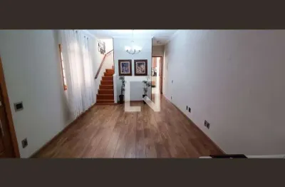 Casa com 3 quartos à venda na Rua Áurea Batista dos Santos, 447, Vila Sônia, São Paulo