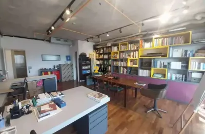 Sala comercial de alto padrão na vila nova conceição, são paulo-sp, 48m², 1 banheiro e 1 vaga de garagem. venda ou locação!