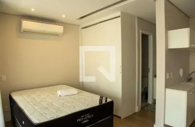 Kitnet / Stúdio à venda na Rua Guararapes, 305, Brooklin, São Paulo