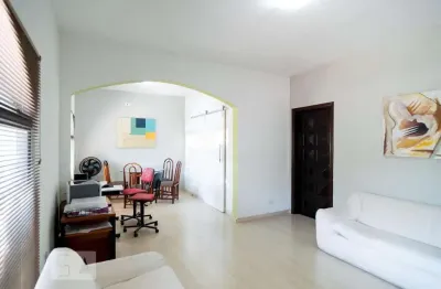 Casa com 3 quartos à venda na Rua Pássaros e Flores, 557, Brooklin, São Paulo