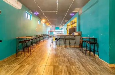 Ponto comercial para locação na vila madalena, são paulo-sp: 240m² e 2 banheiros!