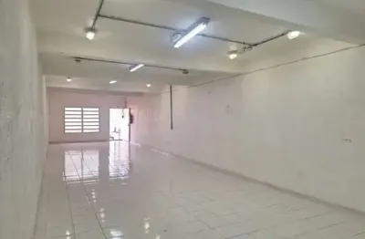 Casa comercial para aluguel em moema - imóvel na vila uberabinha, 400m², 2 banheiros, 2 vagas de garagem. agende uma visita!