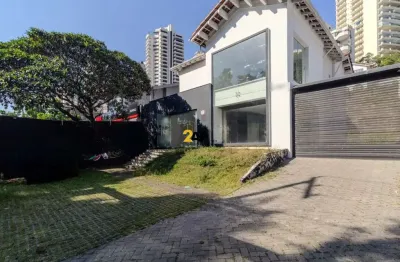 Casa comercial para locação no pacaembu, são paulo-sp: 4 salas, 4 banheiros, 21 vagas, 336m² de área.