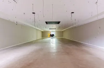 Loja comercial para aluguel no brooklin: 3 banheiros, 4 vagas de garagem, 1.035,00 m² de área.