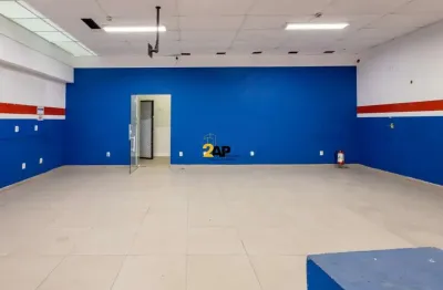 Loja Comercial para Locação na Vila Nova Conceição - São Paulo-SP: 2 Banheiros, 4 Vagas, 80m² de Área
