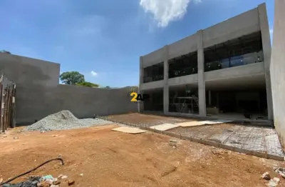 Galpão Comercial para locação em Santo Amaro, São Paulo-SP: 4 banheiros, 18 vagas de garagem e 700m² de área.