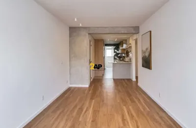 Apartamento à venda em Pinheiros, São Paulo-SP: 3 quartos, 1 suíte, 2 salas, 3 banheiros, 1 vaga, 91m² de área privativa, Todo Reformado,Oportunidade!