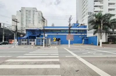 Prédio comercial para locação na Barra Funda: 5 banheiros, 5 vagas, 3.300m² - Imperdível!